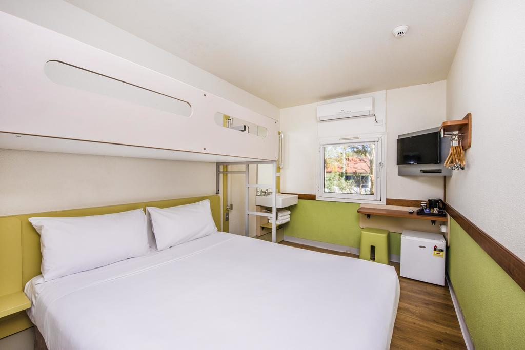 Ibis Budget - Newcastle Buitenkant foto